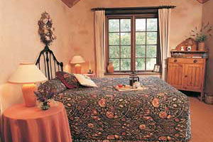 Adelaide Hills Country Cottages - Lavender Fields - Dalby Accommodation 1
