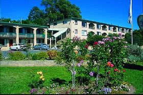 Tamar River Villas - Dalby Accommodation 0