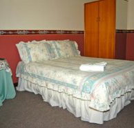 James Hotel - Dalby Accommodation
