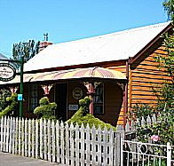 Westbury Gingerbread Cottages - The - Dalby Accommodation