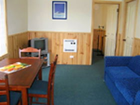 Driftwood Strahan Villas - Dalby Accommodation 0
