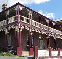 Cygnet Hotel  Guest House - Dalby Accommodation