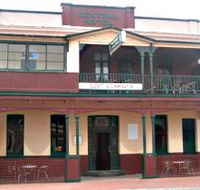 Central Hotel Zeehan - Dalby Accommodation