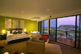 Mrs - Dalby Accommodation 0