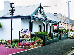 Touchwood Cottages - Dalby Accommodation 0