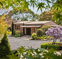 Shingles Riverside Cottages - The - Dalby Accommodation