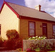 Devonport Historic Cottages - Dalby Accommodation