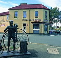 Clarendon Arms Hotel - Dalby Accommodation