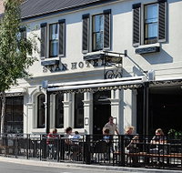 Star Bar Cafe  Hotel - Dalby Accommodation