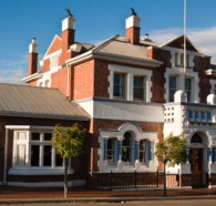 Old Bank BB - Dalby Accommodation