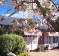 Kurrajong House - Dalby Accommodation