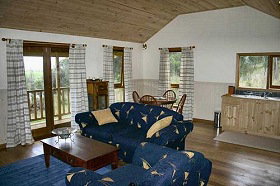 Coal Valley Cottage - Dalby Accommodation 0