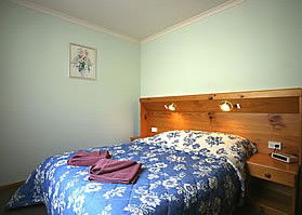 Silver Ridge Retreat - Dalby Accommodation 3