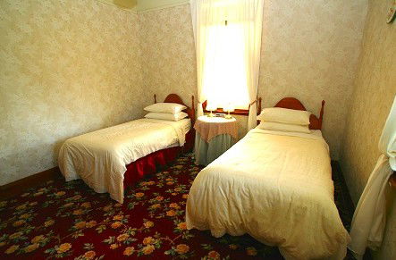 Cluan Homestead - The Managers Residence - Dalby Accommodation 3