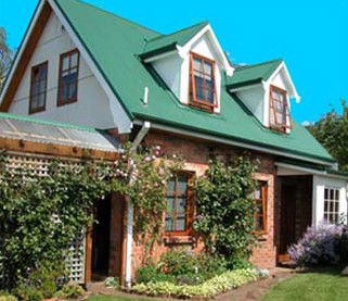 Conmel Cottage - Dalby Accommodation 1