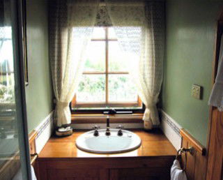 Conmel Cottage - Dalby Accommodation 5