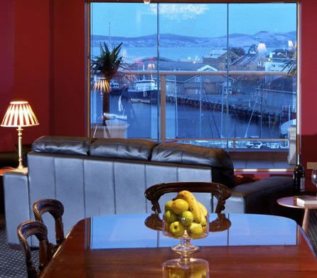 Sullivans Cove Apartments - Admiral's Penthouses - Dalby Accommodation 4