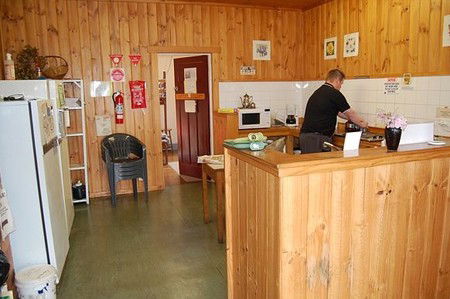 Deloraine Highview Lodge Backpackers - Dalby Accommodation 3