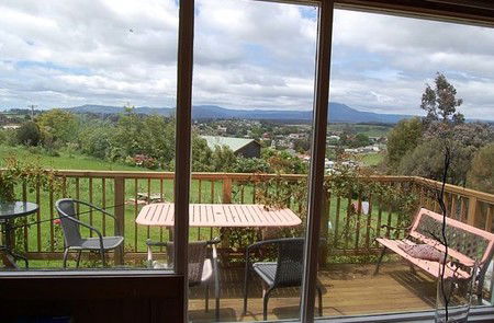 Deloraine Highview Lodge Backpackers - Dalby Accommodation 4