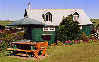 Touchwood Cottages - Dalby Accommodation 3