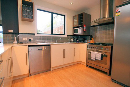 Oakley Place Townhouse - Tasmanian Short Stays - Dalby Accommodation 3