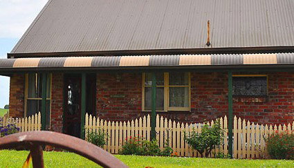 Killynaught Spa Cottages - Dalby Accommodation 2