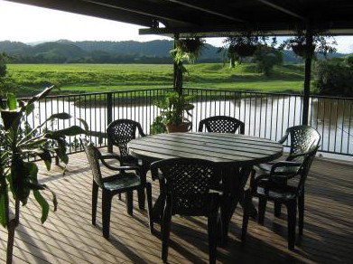 Daintree Riverview - Dalby Accommodation 2
