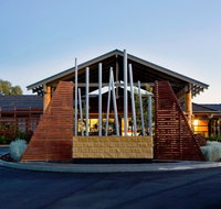 Wyndham Seven Mile Beach - Dalby Accommodation