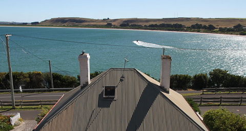 Captains Cottage - Dalby Accommodation 2