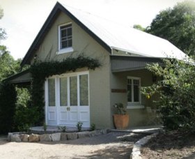 Jasmine Cottage - Dalby Accommodation 0