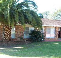 George Street Cottage - Dalby Accommodation