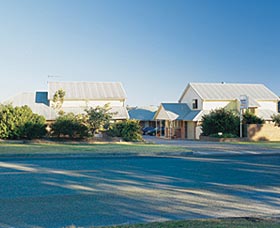 Jervis Bay Dolphin Shores - Dalby Accommodation 0