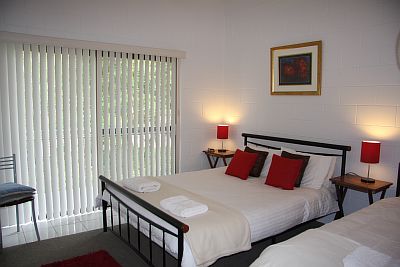 Mapleton Falls Accommodation - Dalby Accommodation 2