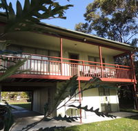 A Paradise Bungalow Waterfront - Dalby Accommodation
