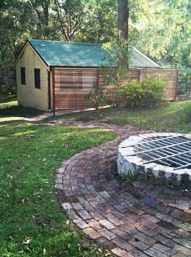 Pamela's Beach House & Studio - Dalby Accommodation 2