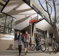 Canberra City YHA - Dalby Accommodation