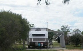 Capital Country Holiday Village - Dalby Accommodation 1