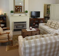 Fleurettes - Dalby Accommodation