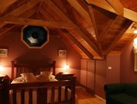 Ballarat Cottages - Dalby Accommodation 3