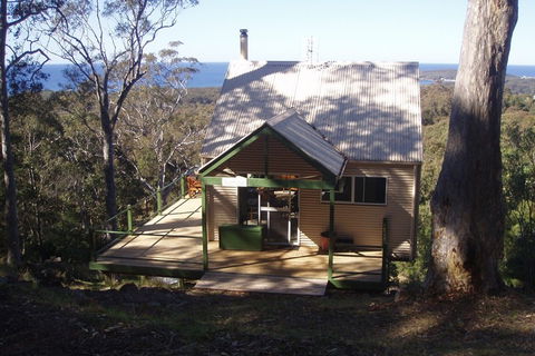 Bundle Hill Cottages - Dalby Accommodation 1
