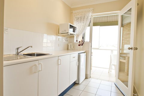 Harbourview Motel Bermagui - Dalby Accommodation 4