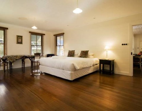 The Cottage - Berry - Dalby Accommodation 4