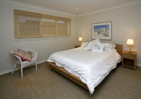 Absolute Waterfront At Hyams Beach - Elandra - Dalby Accommodation 0