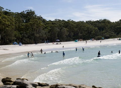 Booderee National Park: Green Patch Camping Area - Dalby Accommodation 2