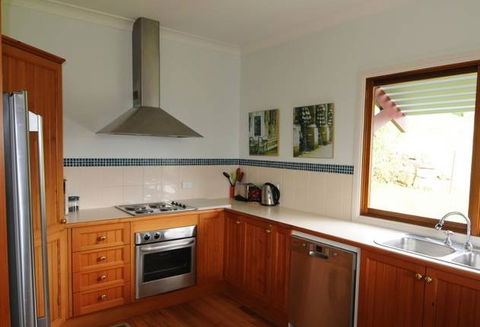Blue Roo House - Dalby Accommodation 0