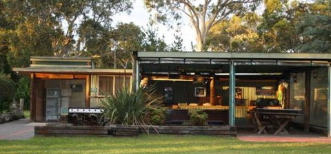 Banksia Park Cottages - Dalby Accommodation 1