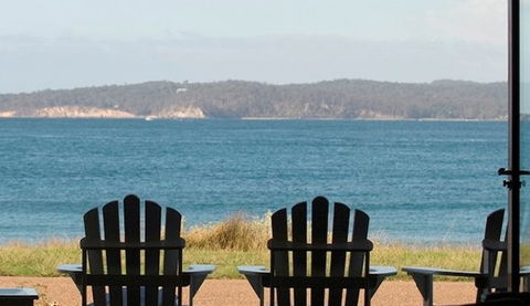 Lochani At The Beach - Dalby Accommodation 4