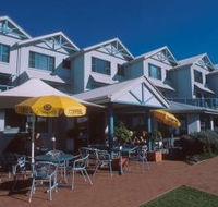 Breakers Apartments Mollymook - Dalby Accommodation