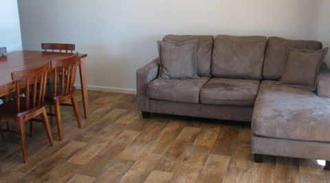 Bentley Waterfront - Dalby Accommodation 2