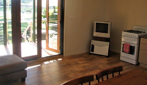 Bentley Waterfront - Dalby Accommodation 5